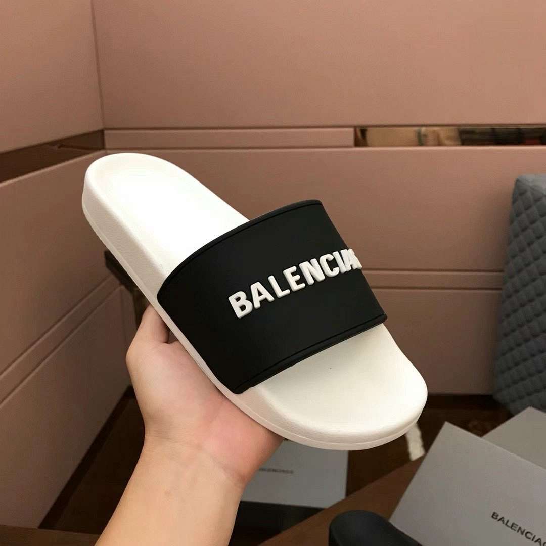 Balenciaga Balenciaga Logo Detailed Pool Slides