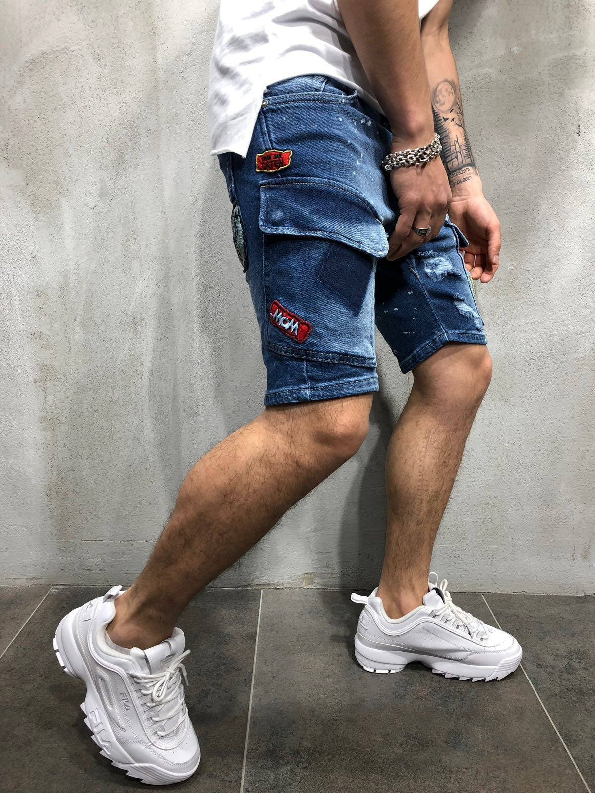 Men's badge shorts