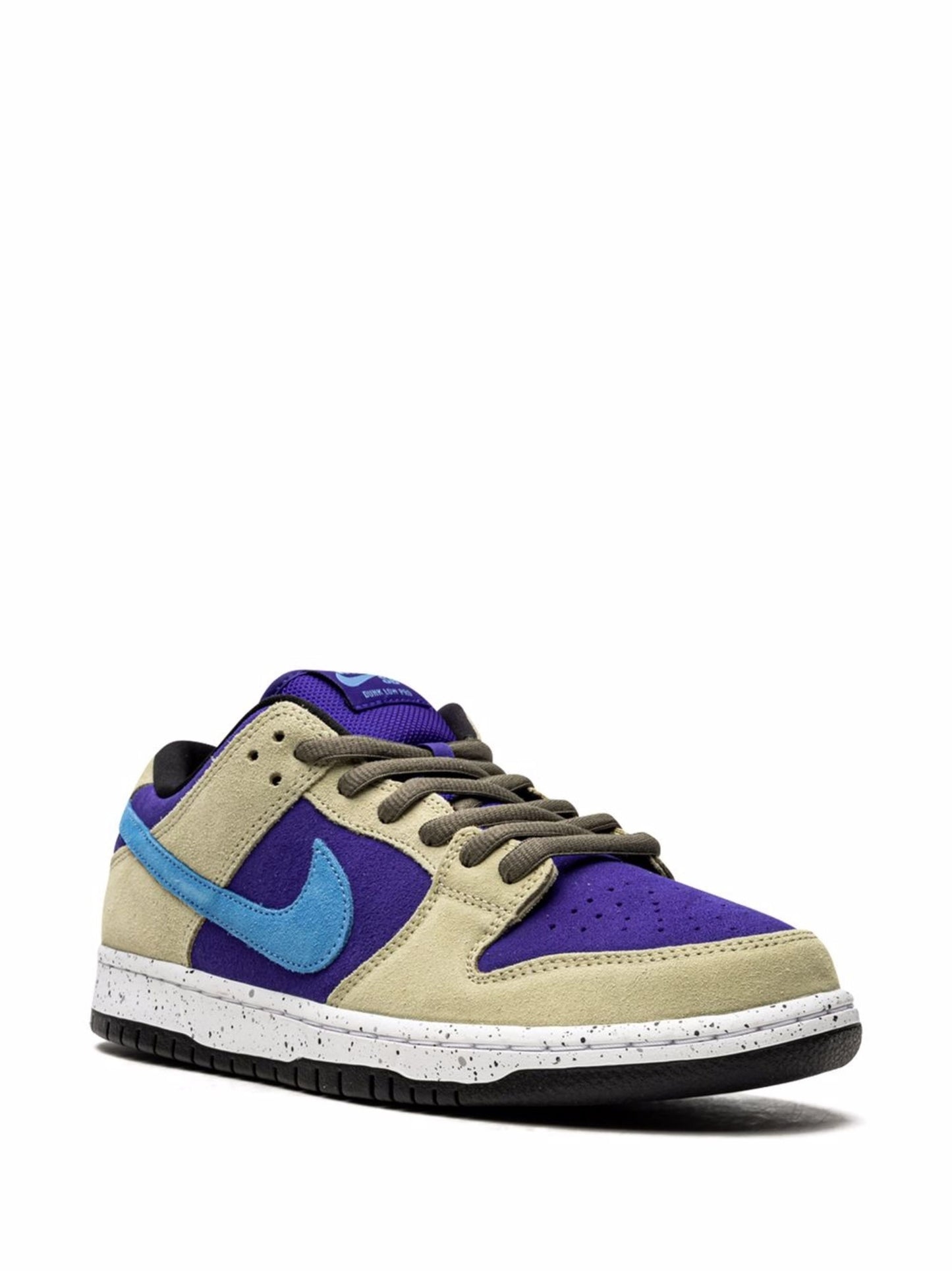 Nike Dunk Low SB "ACG - Celadon" sneakers