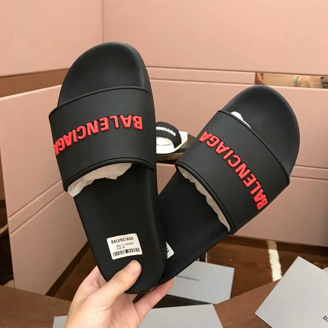 Balenciaga Balenciaga Logo Detailed Pool Slides